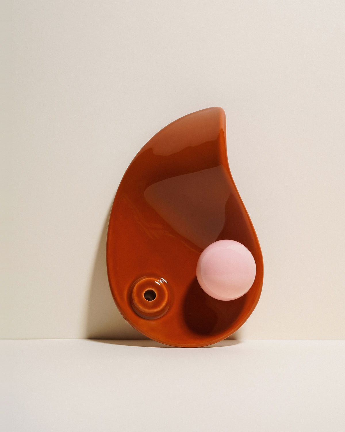 Brązowa ceramiczna podstawka na kadzidła AUURA CHOCO